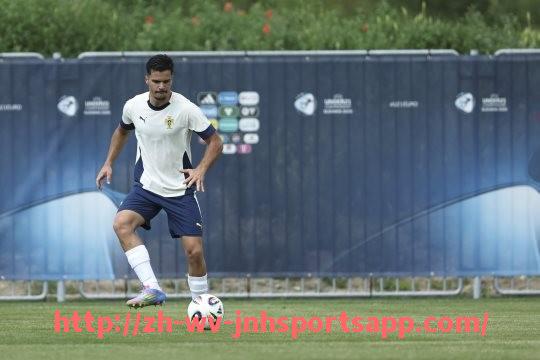 金年会app-世俱杯历史最佳团队配合进球瞬间集锦